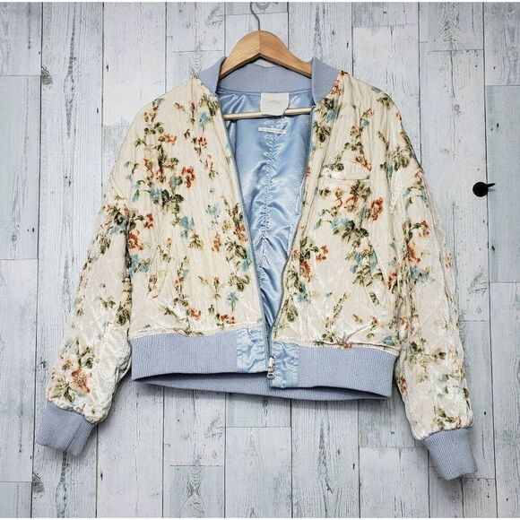 Urban Outfitters Cara Reversible Satin Floral Velvet Puffer Jacket Sz. Sm. - Picture 6 of 13